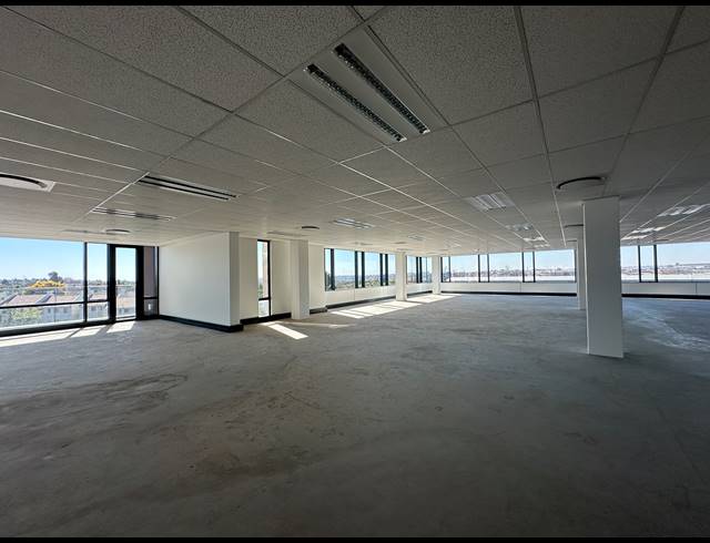 1,283M² OFFICE TO LET IN SANDTON CENTRAL